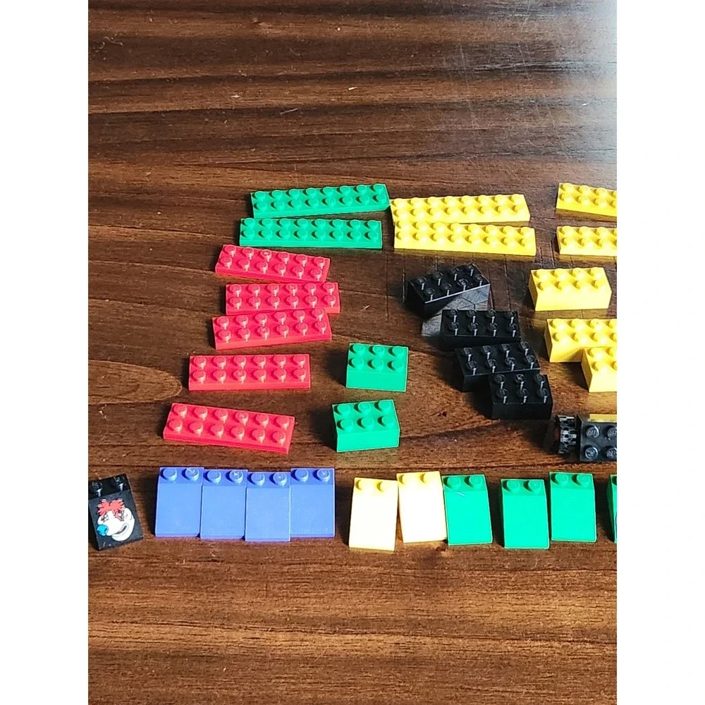 37 LEGO Peices from vintage 1999 McDonalds set. Grimace, Sundae the Dog etc